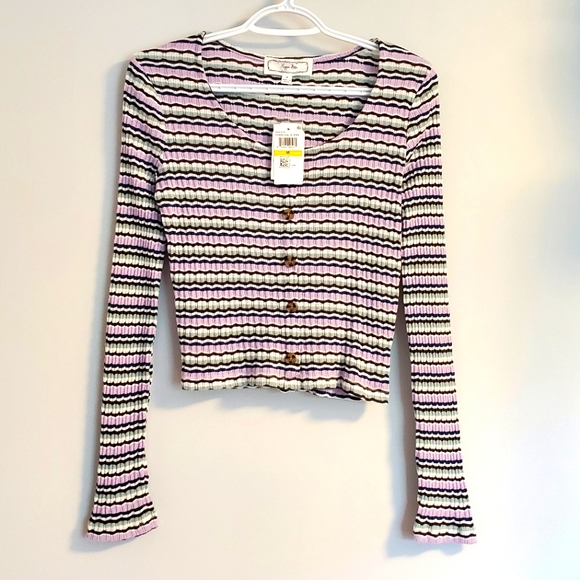 Hippie Rose Long Sleeve Sweater Pull Over - Picture 2 of 7